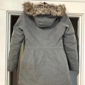 Women's XS North Face Grey snow jacket with faux fur hood